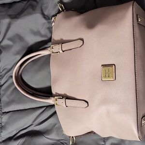 Dooney and Bourke Sachel Bag